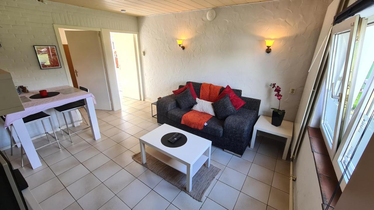 Roos Guesthouse Holiday Appartements 法尔肯堡 外观 照片